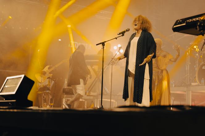 Jocelyne Béroard du groupe Kassav, lors du festival Rio Loco, à Toulouse, le 11 juin 2025.