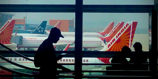 Un avion avec plus de 200 passagers s’est écrasé en Inde, peu après son décollage à destination de Londres