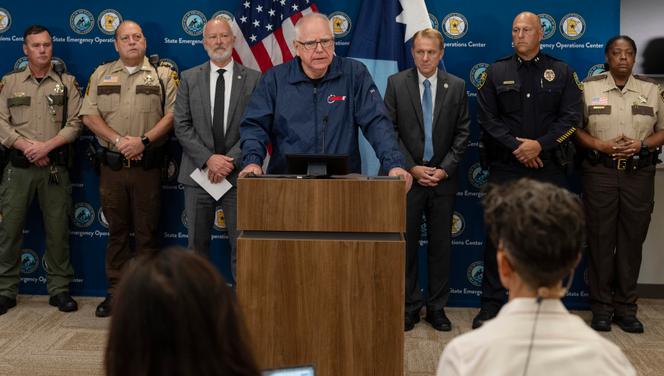 Le gouverneur du Minnesota, Tim Walz, s’exprime à la suite de l’assassinat de la représentante Melissa Hortman et de son mari au Centre des opérations d’urgence de l’Etat, à Blaine, Minnesota, le 14 juin 2025.
