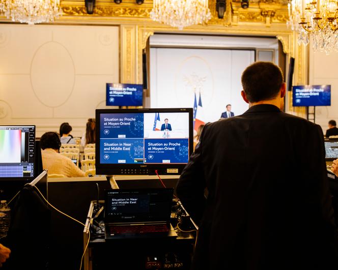 Emmanuel Macron, lors d’une conférence de presse sur la situation au Proche-Orient, à l’Elysée, à Paris, le 13 juin 2025.