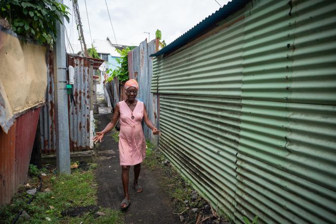 Dans le quartier de Vieux-Bourg, aux Abymes, en Guadeloupe, le 9 avril 2025.