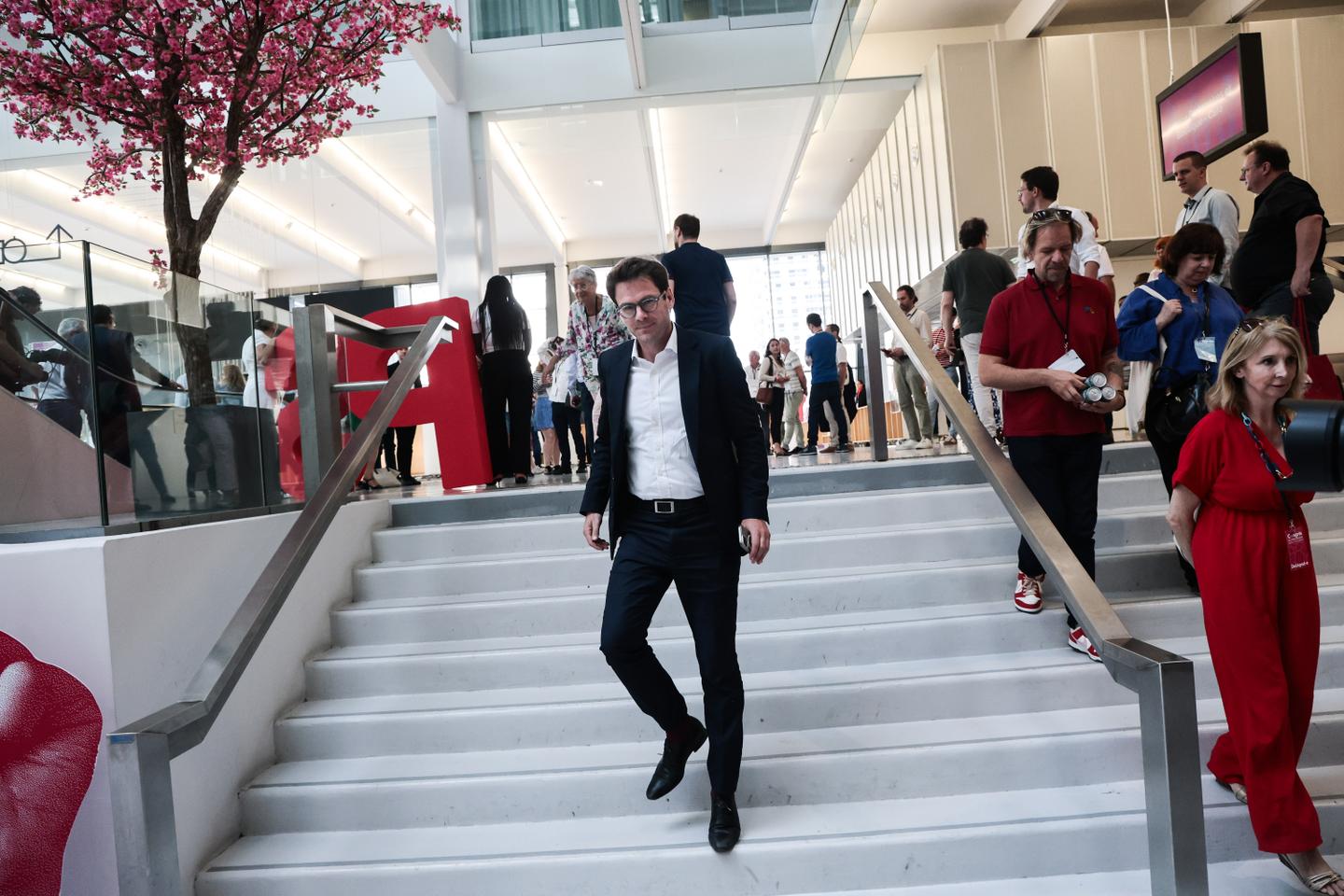 Nicolas Mayer-Rossignol, maire sortant de Rouen, profite d’une union de la gauche aux élections municipales