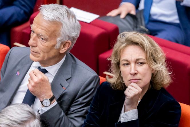 Patrick Martin, président du Medef, et Marylise Léon, secrétaire générale de la CFDT, lors d’une conférence sur les finances publiques et le budget, à Paris, le 15 avril 2025.