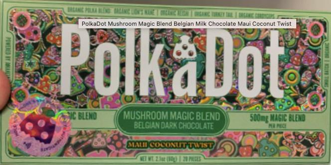 Tablette de chocolat belge (noix de coco) de la marque Polkadot, contenant du champignon
Psilocybe cubensis et consommée par des patients. 