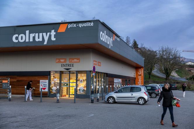 Un supermarché Colruyt à Pont-en-Royans (Isère), le 4 décembre 2024.