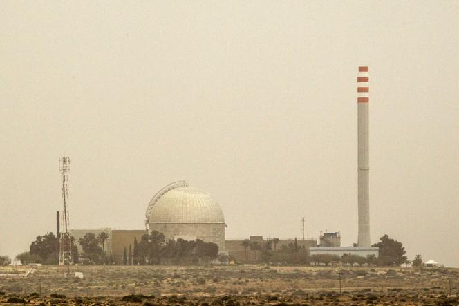 Vue partielle de la centrale nucléaire de Dimona, dans le désert du Néguev, au sud d’Israël, le 8 mars 2014