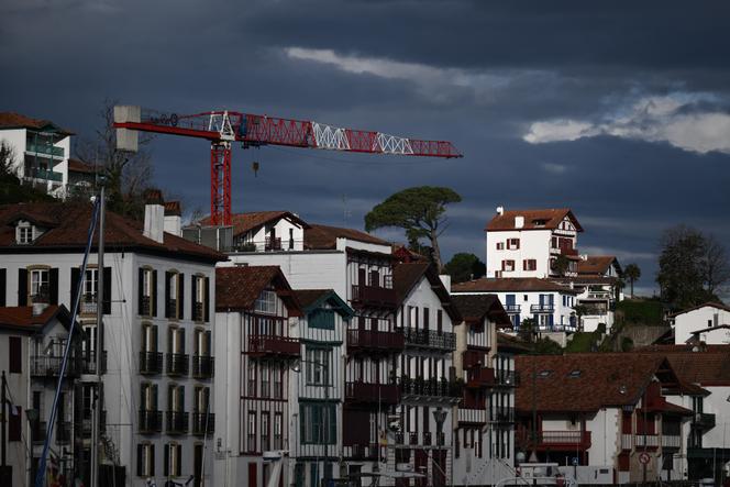 Em Ciboure (Pyrénées-Atlantiques), 7 de março de 2025.
