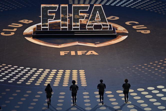كأس العالم للأندية: فرصة جيدة للفرق الأفريقية 2 افتتاح كأس العالم للأندية 2025 في ملعب هارد روك في ميامي