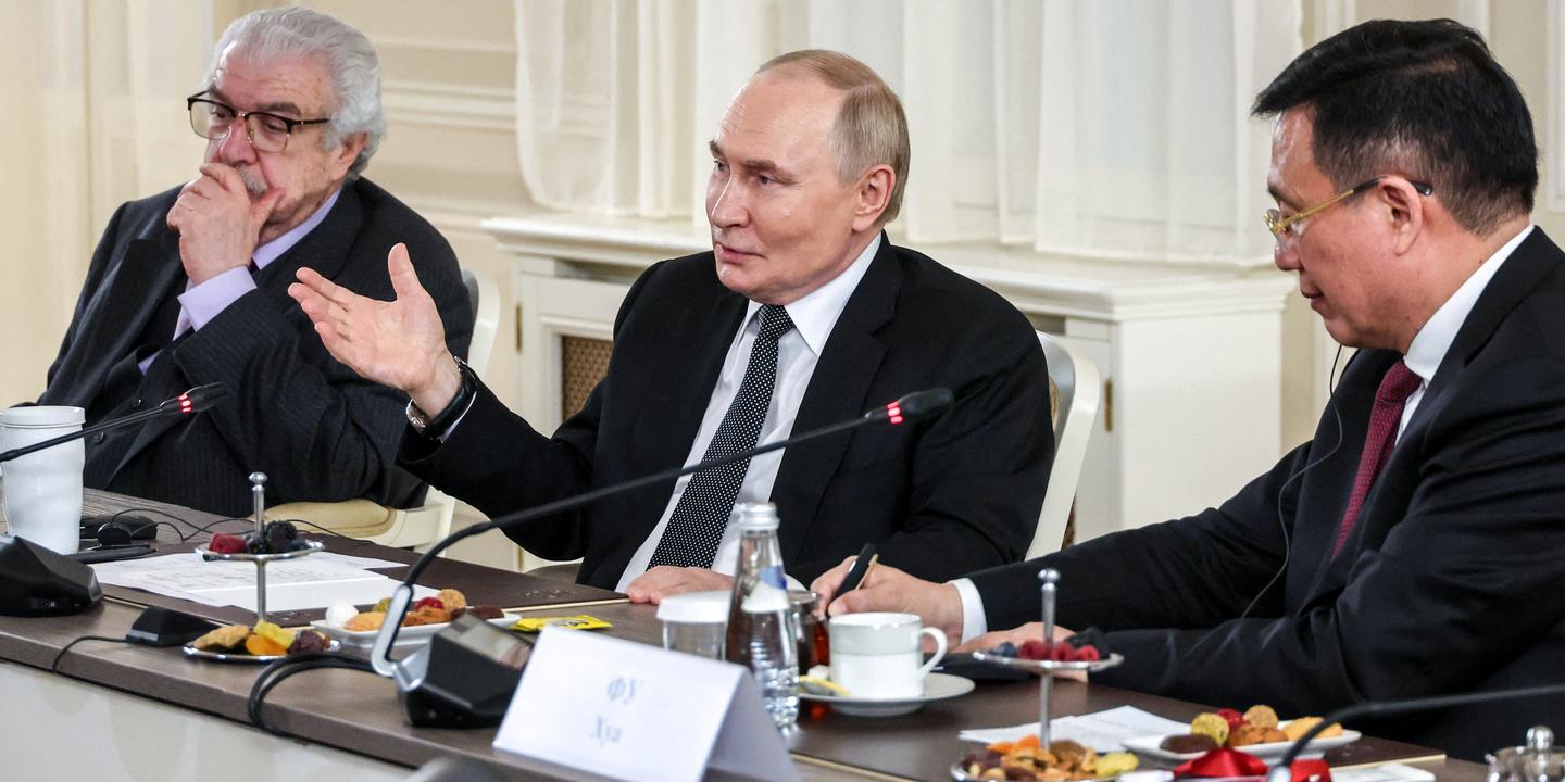Putin offers minimal support to Tehran, seeks mediator role