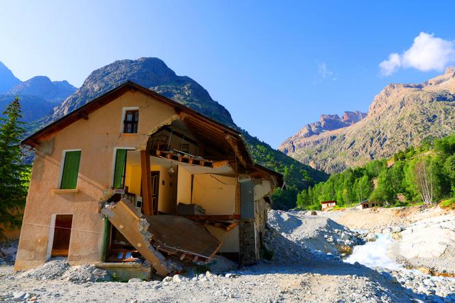 Village de La Bérarde (Isère), un an après la crue torrentielle, le 17 juin 2025.