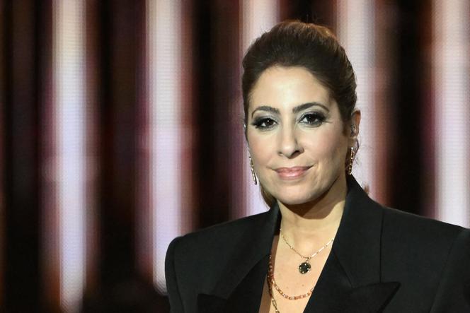 La journaliste Léa Salamé, à l’occasion des 40ᵉ Victoires de la musique, à Boulogne-Billancourt (Hauts-de-Seine), le 14 février 2025.