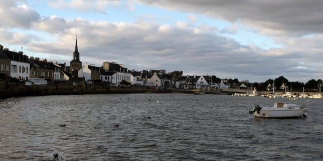 « Sans intervention, ma commune va devenir un centre de vacances » : à Locmariaquer, dans le Morbihan, le maire tente en vain de favoriser l’habitat à l’année