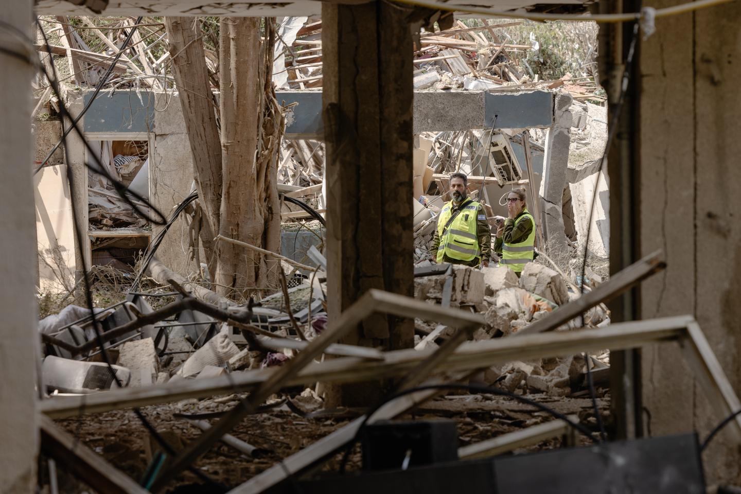 A Tel Aviv, après la riposte iranienne, l’attente et l’espoir d’un coup fatal porté face à la menace nucléaire