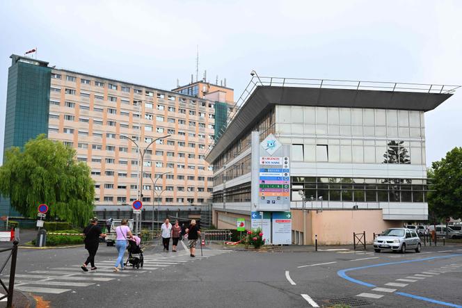 Le centre hospitalier universitaire de Saint-Quentin (Aisne), le 23 juin 2025. C’est ici qu’une partie des enfants contaminés par la bactérie escherichia coli  ont été hospitalisés.