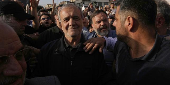En express, Iran-Israël : l’Iran accuse les Etats-Unis de « trahison » de la diplomatie thumbnail