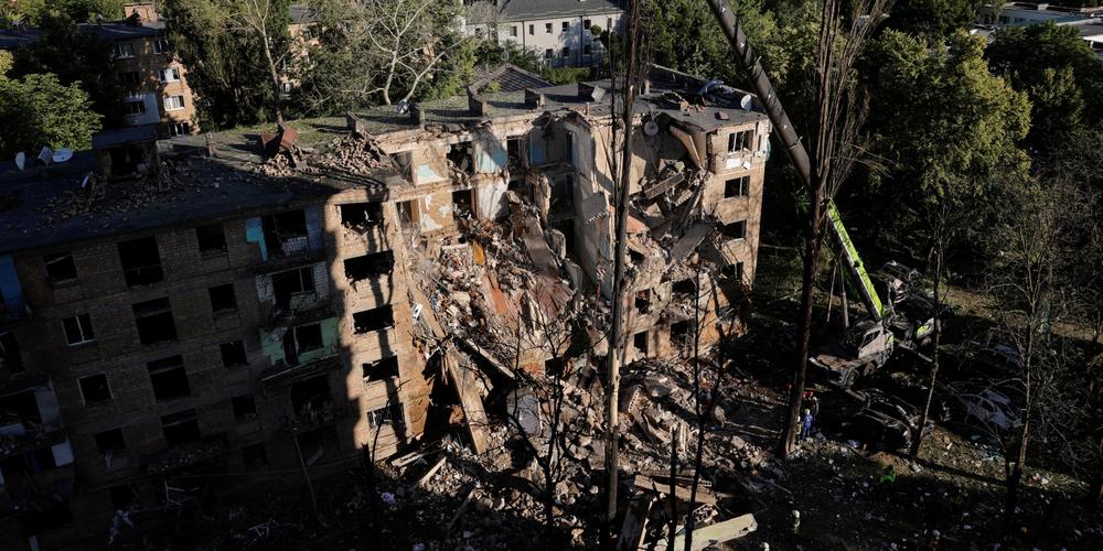 En direct, guerre en Ukraine : une attaque de drones et de missiles russes  sur Kiev fait au moins cinq morts et une vingtaine de blessés