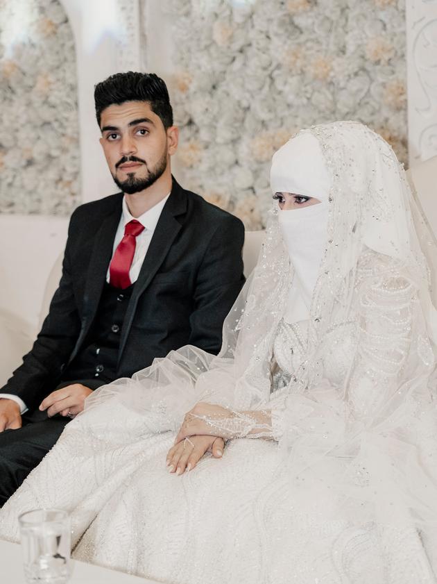 Muhammad Sharaf al-Din et Nasra Sharaf al-Din, à Lattaquié (Syrie), le 9 juin 2025.