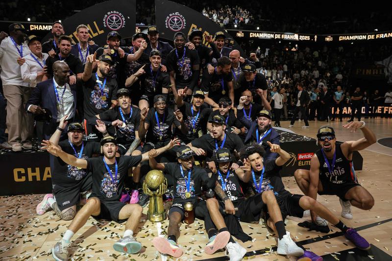 Le Paris Basketball, sacré champion de France, replace la capitale au sommet du basket hexagonal