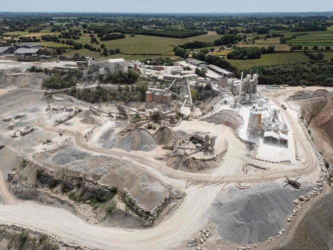Une usine Eiffage servant de site pilote pour la start-up Revcoo, à Haut-Lieu (Nord), le 24 juin 2025.