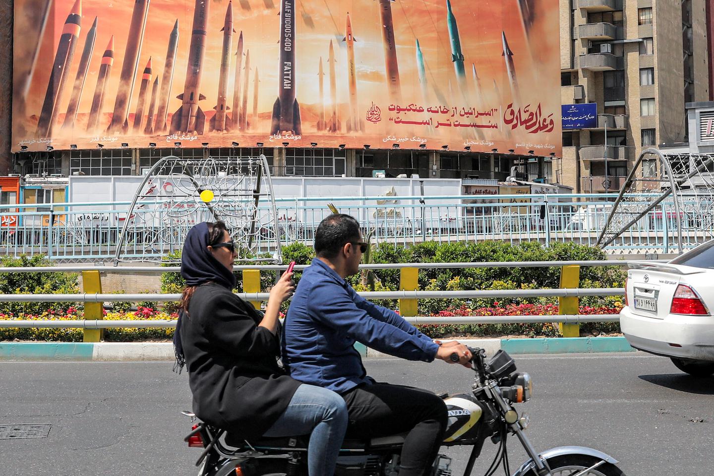 Iran internet blackout: 'The authorities have managed to control the almost sole way out'