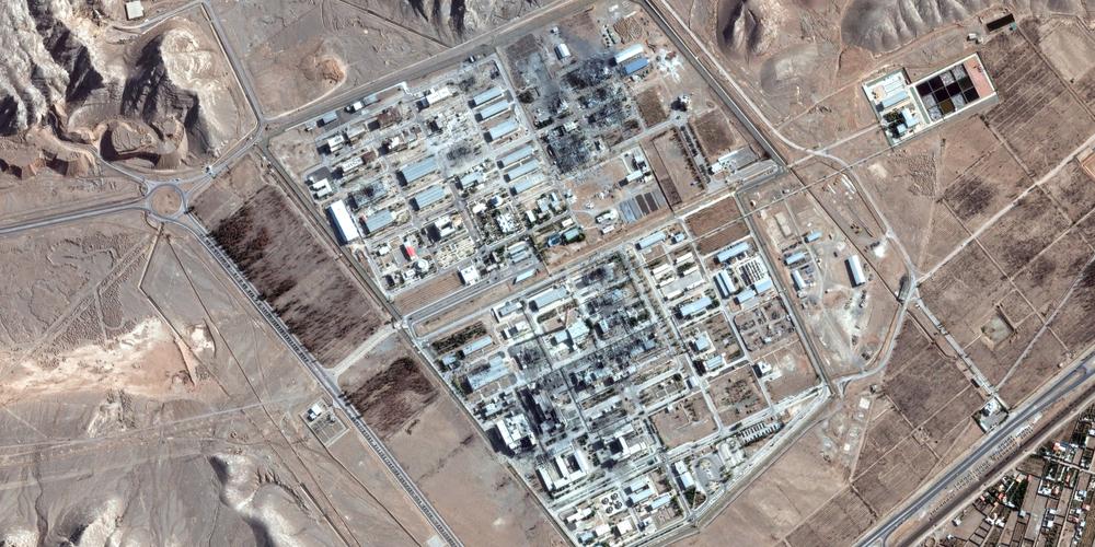 Une photo satellitaire du centre de recherche atomique d’Ispahan (Iran), partiellement détruit par des bombardements, le 24 juin 2025. - MAXAR TECHNOLOGIES/VIA REUTERS