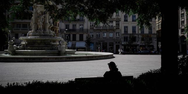 Canicule : Météo-France prévoit jusqu’à 39 degrés localement samedi, treize départements en vigilance orange