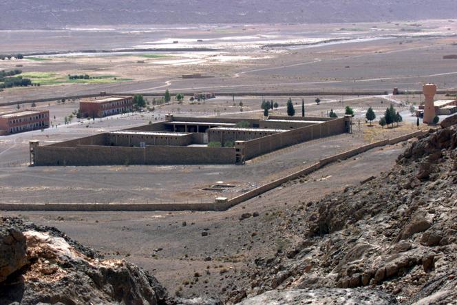 La prison de Tazmamart, une ancienne caserne située dans les montagnes du Moyen-Atlas oriental, était le centre et le symbole de la répression politique des « années de plomb » au Maroc (ici, en octobre 2000).