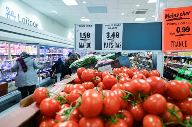 Des tomates du Maroc et des Pays Bas, dans un supermarché Lidl, à Vénissieux (Rhône), le 28 février 2019.
