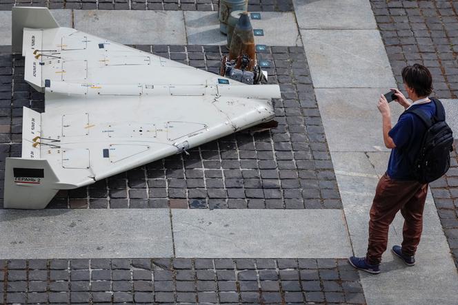 Un drone Geran-2, une version fabriquée sous licence en Russie du drone iranien Shahed-131/136, exposé à Kiev, le 27&nbsp;juin&nbsp;2025.