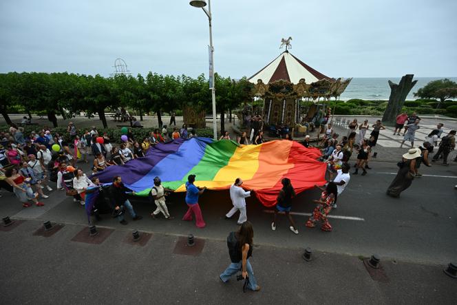 Marche des fiertés, à Biarritz (Pyrénées-Atlantiques), le 21 juin 2025.