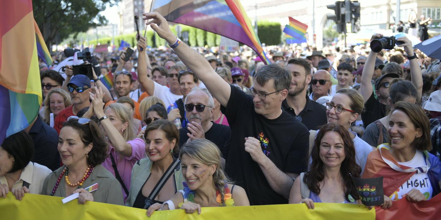 A Budapest, la Marche des fiertés rassemble près de 200 000 personnes, malgré son interdiction par Viktor Orban, selon les organisateurs