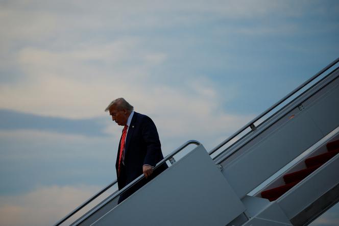 Donald Trump à son retour du sommet de l’OTAN, à la base aérienne Joint Base Andrews (Maryland), le 25 juin 2025.