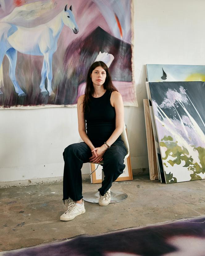 L’artiste Polina Moroz dans son atelier, à Montreuil (Seine-Saint-Denis), le 27 juin 2025.