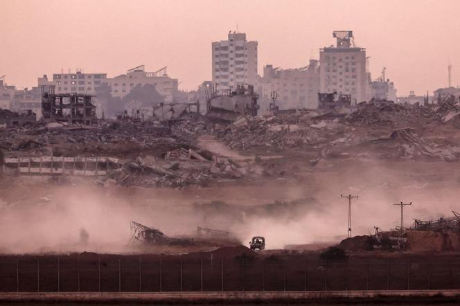 D’une position à la frontière israélienne avec la bande de Gaza, le 1ᵉʳ juillet 2025. 