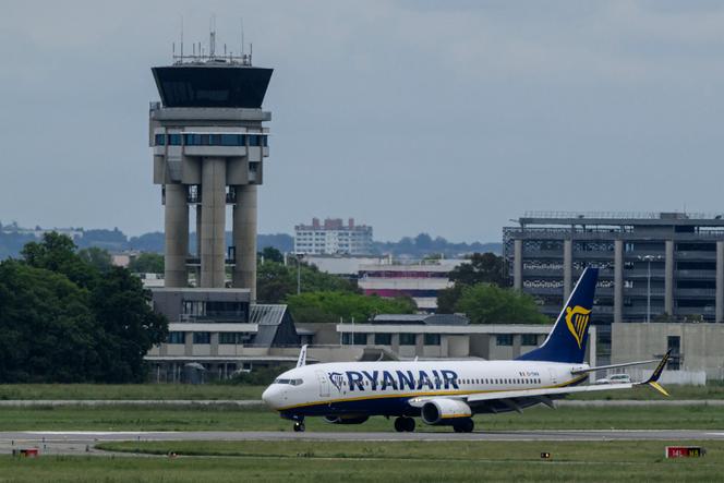 La tour de contrôle de l’aéroport de Toulouse-Blagnac, à Toulouse (Haute-Garonne), le 6 mai 2025.