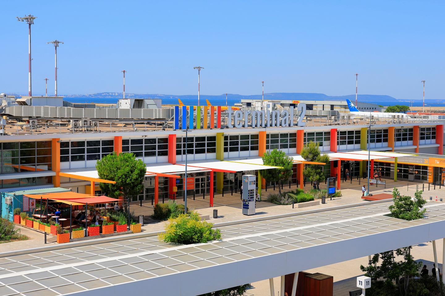 Flights suspended at Marseille Airport due to nearby wildfire