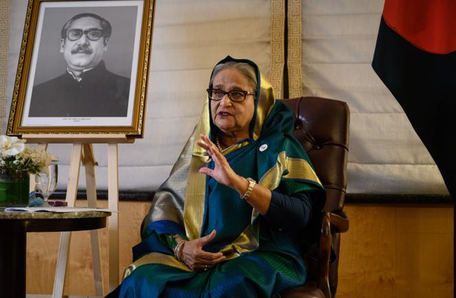 L’ancienne première ministre du Bangladesh, Sheikh Hasina, s’exprime lors d’une interview dans un hôtel de New York, le 22 septembre 2022.