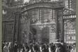 Start of the procession for the General Assembly for the French Renaissance, in front of the Versailles City Hall, July 15, 1945.