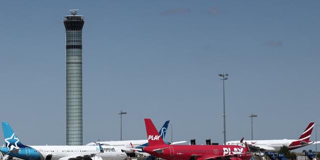 French air traffic controller strike continued with more than 1,100 flights canceled on July 4