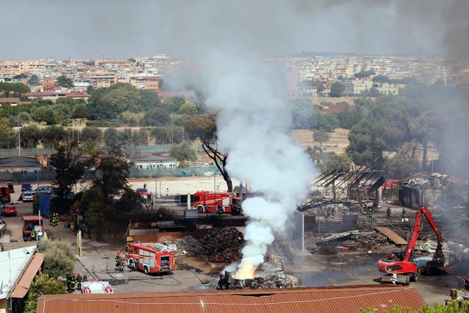 Après l’explosion d’une station-service dans la banlieue de Rome, le 4 juillet 2025.