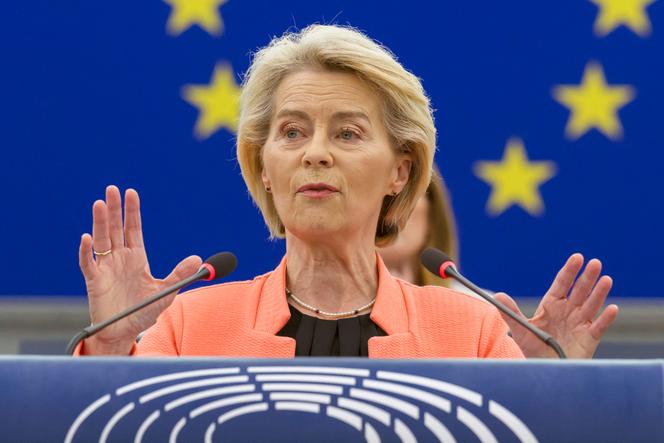 La présidente de la Commission européenne Ursula von der Leyen lors d’une session plénière au Parlement européen à Strasbourg, le 7 juillet 2025.