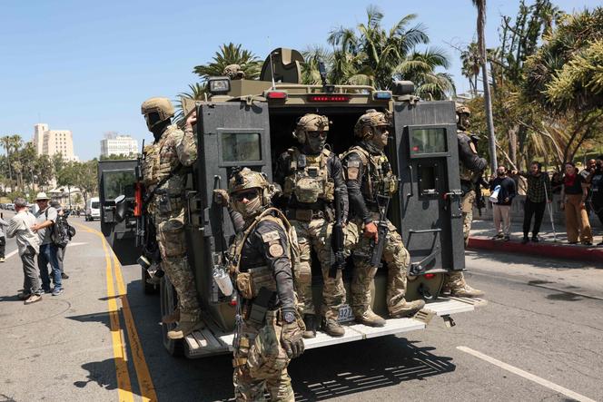 Des agents de l’agence américaine des douanes et de la protection des frontières (CBP) lors d’un déploiement à Los Angeles, en Californie, le 7 juillet 2025.