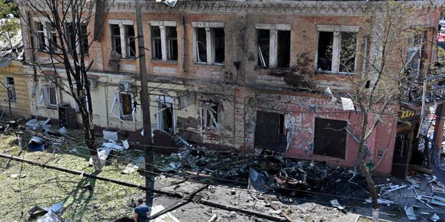 En direct, guerre en Ukraine : la Russie a lancé sa plus grande attaque aérienne, avec plus de 700 drones et 13 missiles, selon l’armée ukrainienne
