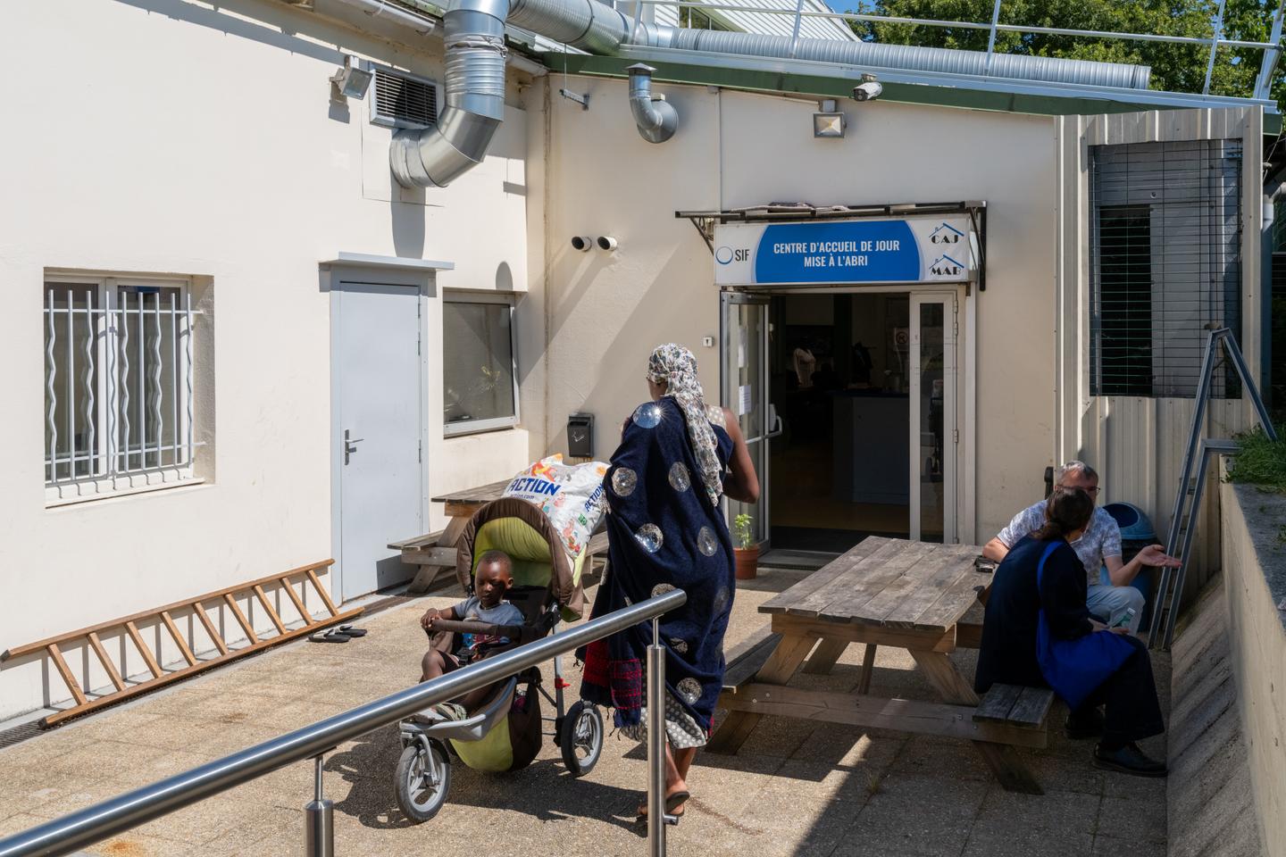 Poverty and inequality in France reach highest levels in 30 years