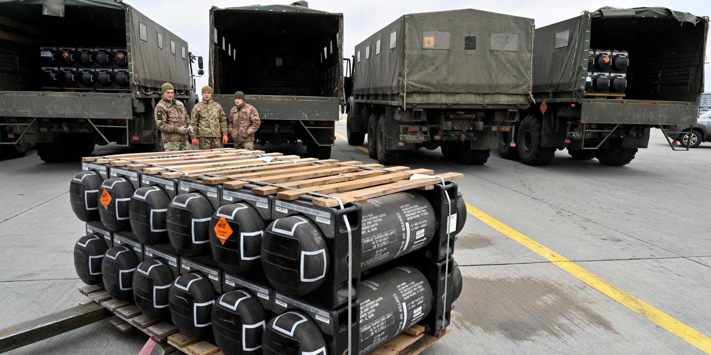 En direct, guerre en Ukraine : la Russie juge que la livraison d’armes à Kiev n’est pas « compatible avec des tentatives de règlement pacifique du conflit »