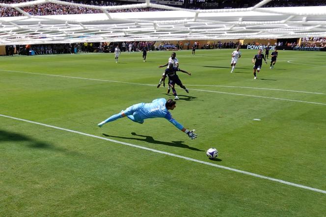 But d’Ousmane Dembélé lors du match entre le Paris Saint-Germain et le Real Madrid, en demi-finale de la Coupe du monde des clubs, au MetLife Stadium, dans le New Jersey, le 9 juillet 2025.