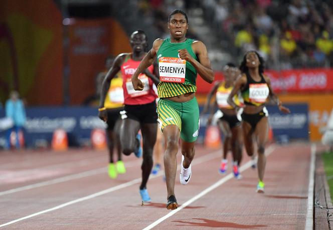 La Sud-Africaine Caster Semenya participe à la finale du 800 mètres féminin d’athlétisme lors des Jeux du Commonwealth de Gold Coast 2018, au stade Carrara, sur la Gold Coast, le 13 avril 2018. 