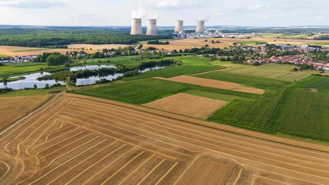 Le centre nucléaire de production électrique (CNPE) de Cattenom (Moselle), le 10 juillet 2025.