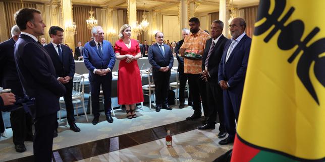 Un accord à l’arraché crée un « Etat de la Nouvelle-Calédonie »