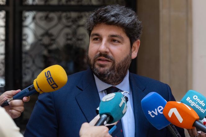 Le président de la région de Murcie, Fernando Lopez Miras, au palais de San Esteban, à Murcie, le 5 juin 2025.